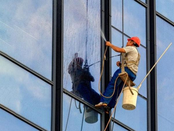 外墻清洗后如何保持其長效清潔？